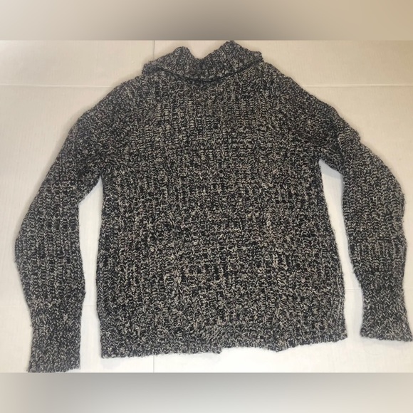 Free People Black & Gray Asymmetrical Zip Cardigan Sweater Jacket Womens Size M - Picture 8 of 8